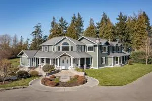 Salt and Cedar Bed and Breakfast - Sequim