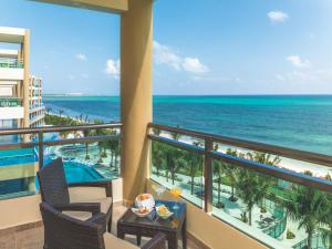 Generations Riviera Maya Oceanfront Family Resort Catamaran, Water Park,& More Inclusive