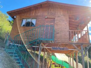 Cabaña Peacock – CUTE cabin with an AMAZING view!