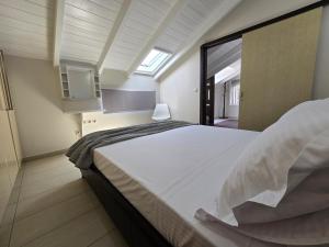 Tomorrow attic apartment