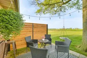 3 Mi to Dutch Wonderland Serene Home with Deck - Lampeter