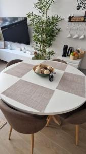 Cozy and Comfortable Apartment