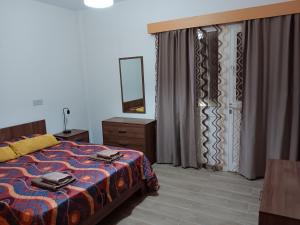 Pari Holiday apartments