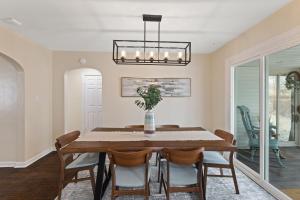 Entire 3-story house in Speedway, Pets OK