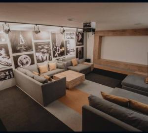 Beautiful and Centric 1BR PH Private Pool