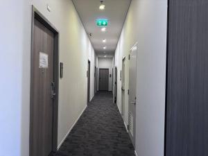 S87 Ramada Sukhumvit87 big room Onnut Swim Gym