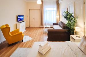 FilinHome Budapest Oktogon Suite