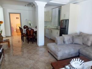 Ajlins Holidays Hause