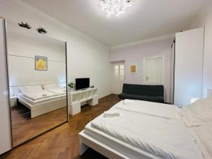 Maiselova Old Town Apartment