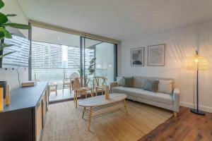 Descubre la Elegancia 2 habitaciones en Las Condes