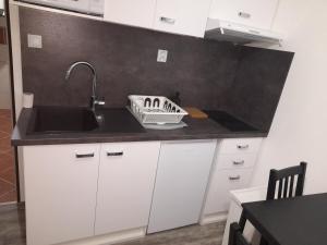 Apartments Vančurova private parking