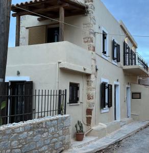 Pezula Mani - 4hvězdičkové hotely ve městě Yerolimin