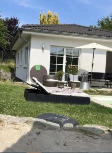 Beachvilla, Swimming Pool, Garden Beachclub, Taunus, 5 People,10 Min Frankfurt