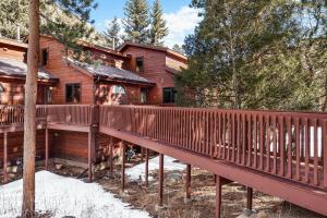 Bugle Pointe A14 by Estes Park Condos