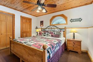 Bugle Pointe B16 by Estes Park Condos