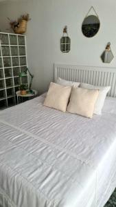 APARTAMENTO LOFT PRIMERA LÍNEA de playa, vistas altas mar y castillo