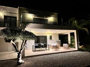 Maisons de vacances Villa Livia Porticcio piscine 500m plage : photos des chambres
