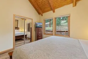 Creekside Suites 11 by Estes Park Condos - Red Feather Lakes