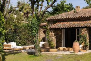 Appartements Modern New Stone Provencal Villa in Grimaud : photos des chambres
