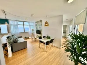 Lunamar - باجامار