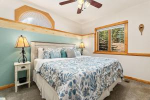 Bugle Pointe A02 by Estes Park Condos