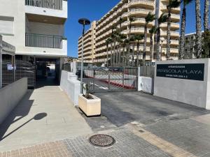 APARTAMENTO LOFT PRIMERA LÍNEA de playa, vistas altas mar y castillo