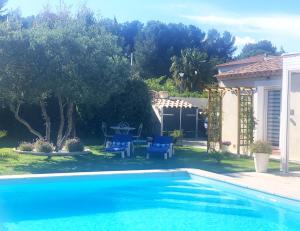 Chambre dhôtes de charme MERBLEUESOLEIL