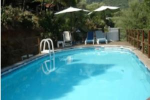 Maisons de vacances Villa vieux rose avec acces piscine : photos des chambres