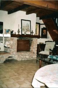 Maisons de vacances Villa vieux rose avec acces piscine : photos des chambres