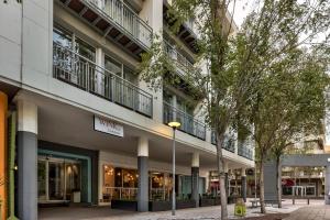 WINK Aparthotel Foreshore