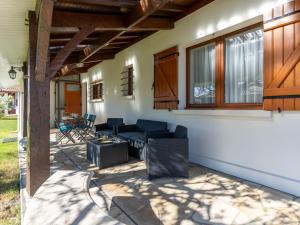 Maisons de vacances Maison renovee 6 pers. a Biscarrosse - Clim, jardin, a proximite du lac & plages - FR-1-319-549 : photos des chambres