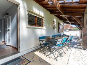 Maisons de vacances Maison renovee 6 pers. a Biscarrosse - Clim, jardin, a proximite du lac & plages - FR-1-319-549 : photos des chambres