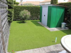 Charmante maison 45 pers avec terrasse et jardin privé - FR-1-705-50