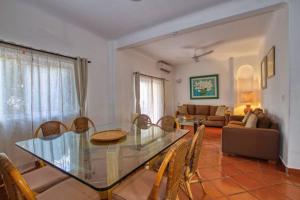 5th Ave Hacienda Retreat