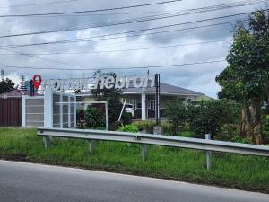 Porlak Hebron Family Homestay Silangit