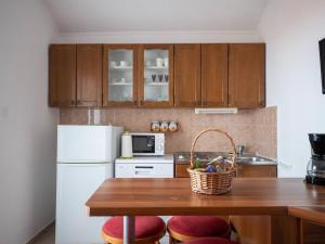 2 Bedroom apartment with sea view