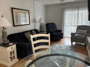 First floor condo Myrtle Beach walk to beach