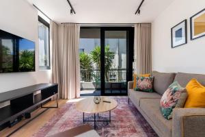 104 - Marvol On Hall Sea Point