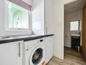 Elm - Woodland Cottages