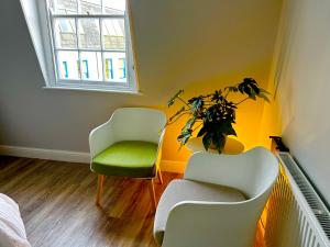 Plymouth city centre apartment near Theatre Royal
