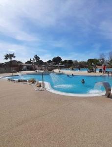 Campings Mobil-home a valras-plage au Camping les sables du Midi : photos des chambres