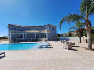 Grand villa Lynn seaview Ayia Napa