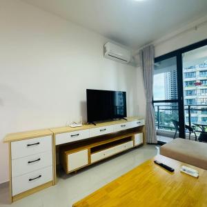 Cozy 2B1R 6pax Condo Forest City 4C-1102