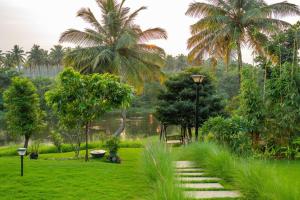 Villa Woods & Palms
