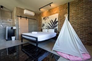 9BR Neverland Loft Pool Villa