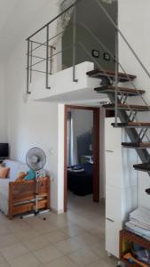 Calm & airy beach house apartment in Nikiti