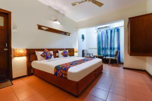 FabHotel Maharaja - Nr Vasco Da Gama Railway Station