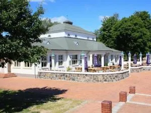 At the Haffwiesen Comfortable holiday residence - Eggesin