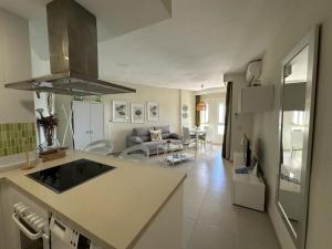 Frontal al mar Benalbeach