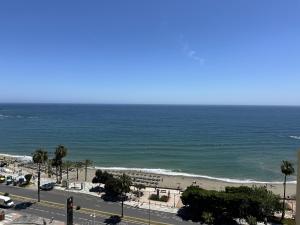 Frontal al mar Benalbeach